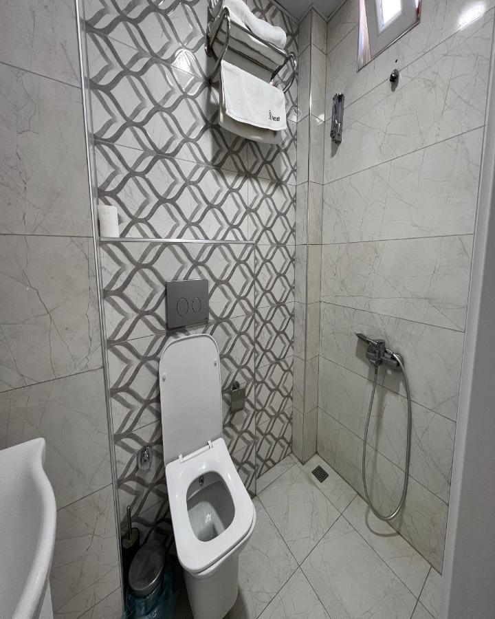 الشقق الفندقية قيصريةفي  Tower352 المظهر الخارجي الصورة