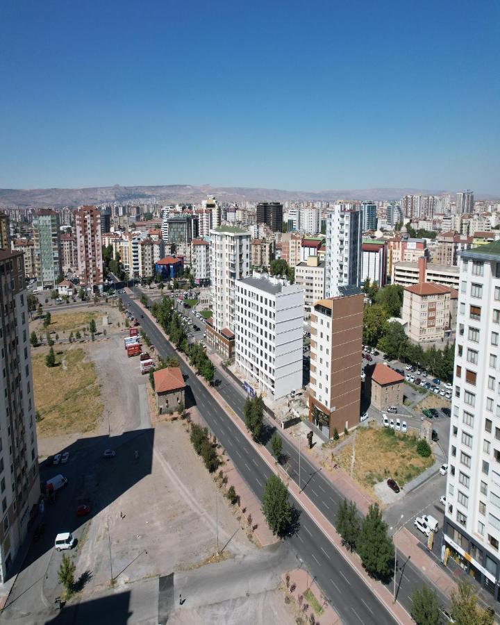 الشقق الفندقية قيصريةفي  Tower352 المظهر الخارجي الصورة