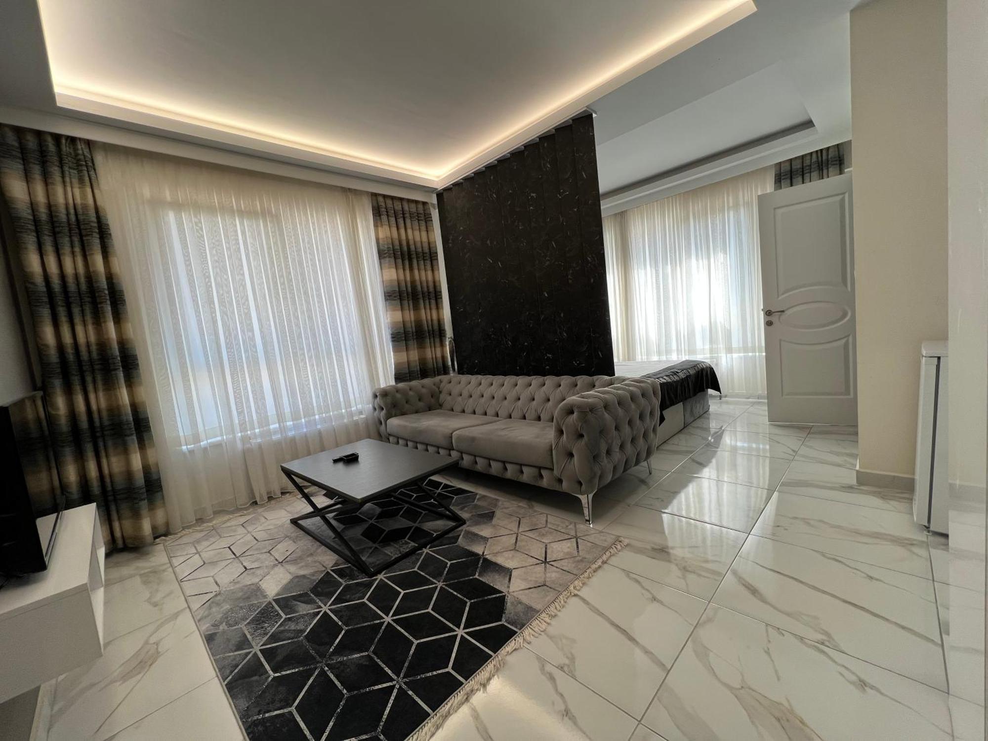 الشقق الفندقية قيصريةفي  Tower352 المظهر الخارجي الصورة